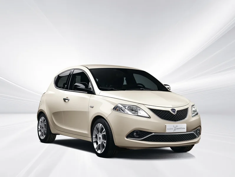 Lancia Ypsilon 2016 4