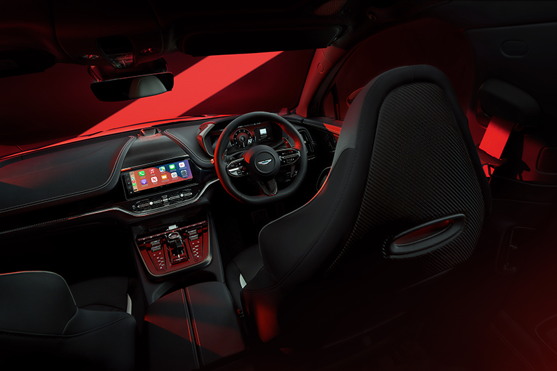 Aston Martin DBX S 20 copie