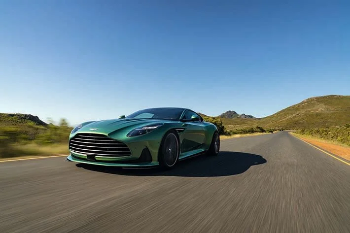 Aston Martin DB12 2024 3