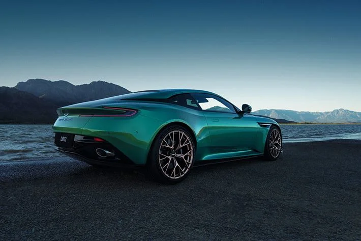 Aston Martin DB12 2024 9 copie