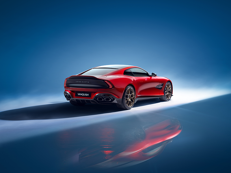 Aston Martin Vanquish 7 copie