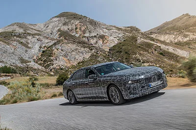 BMW i7 testee dans des conditions extremes cov