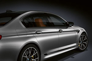 BMW M5 Competion intr
