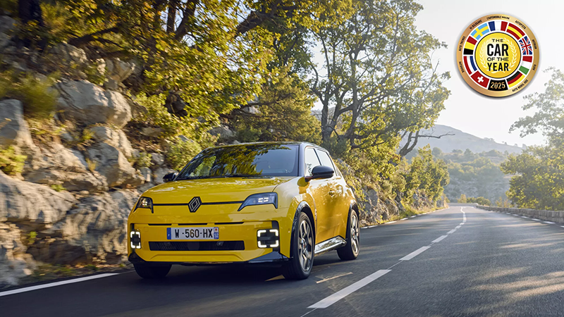 Renault 5 E Tech electric voiture de lannée 2025