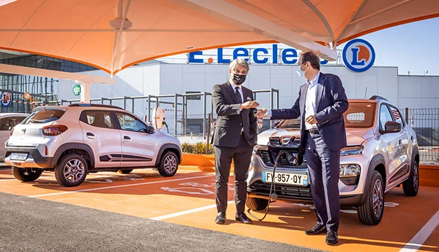 2021 E.Leclerc Location accueille dans ses agences les premires Dacia Spring 100 lectriques 1