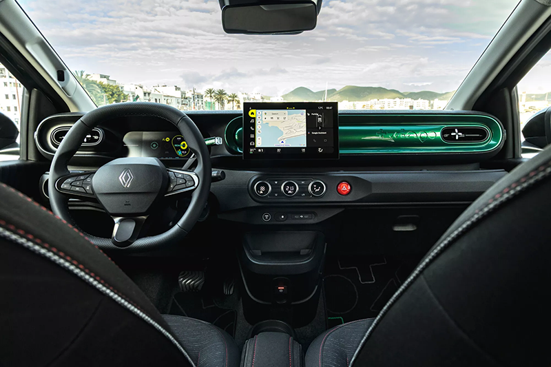 Poste de conduite de la Renault Twingo E-Tech electric avec écran tactile OpenR Link et Google intégré.