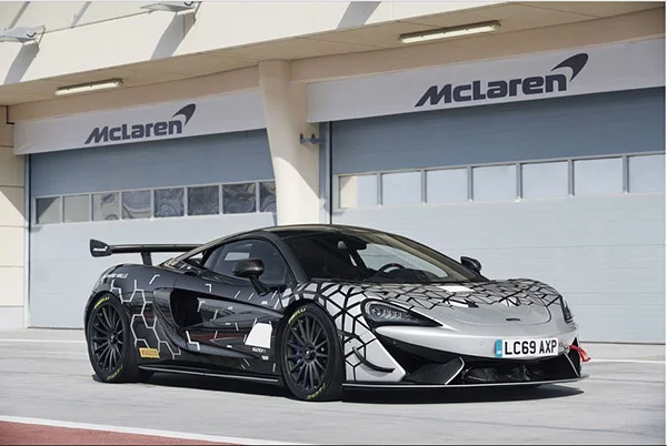 Mc Laren 620R 1