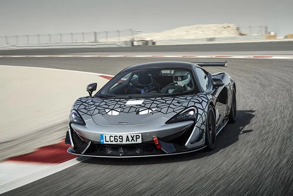 Mc Laren 620R 3