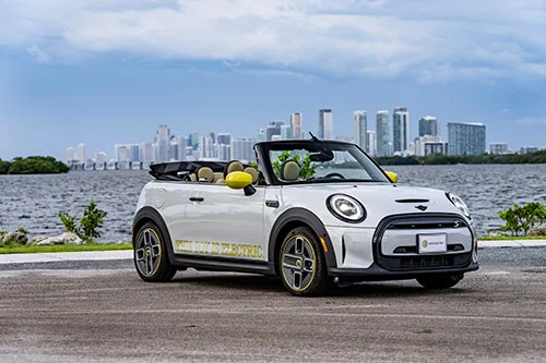 Mini Cooper Se Cabrio intr