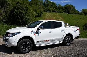 Mitsubishi Over Rock acc