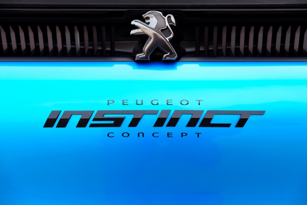 Peugeot Instinct Concept 4