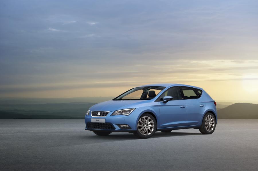 -SEAT-LEON-5D-TGI-