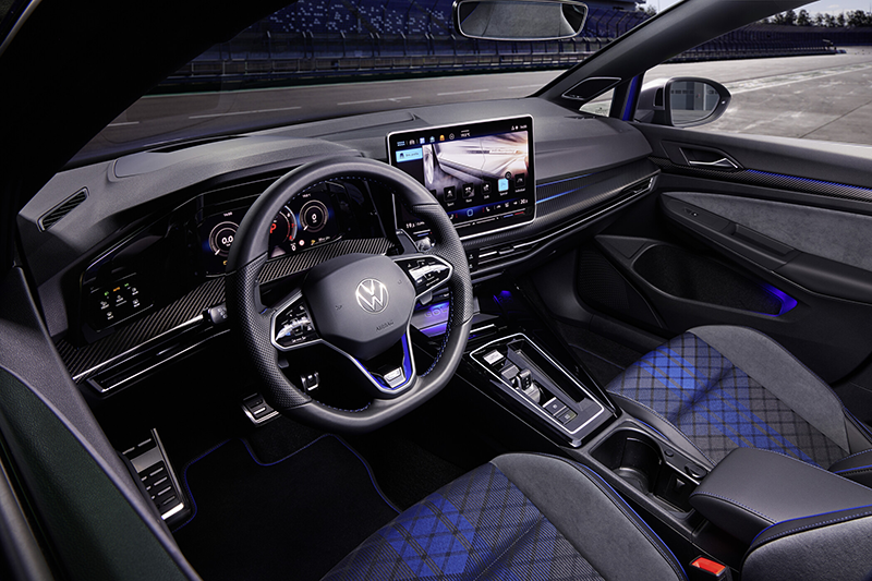 Golf R 2024 2 copie