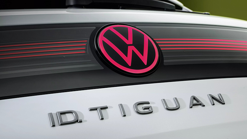 malle arrière avec feux teasr ID VTiguan 2027