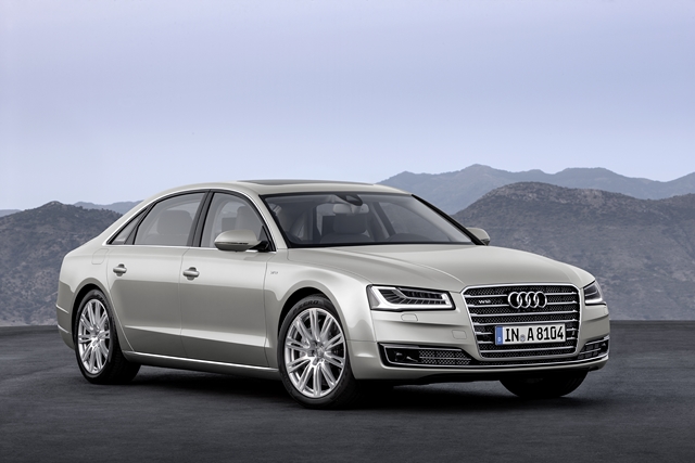 Audi A 8 2013 3