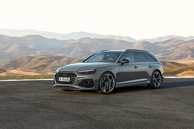 Audi RS 4 Avant avec le pack competition plus