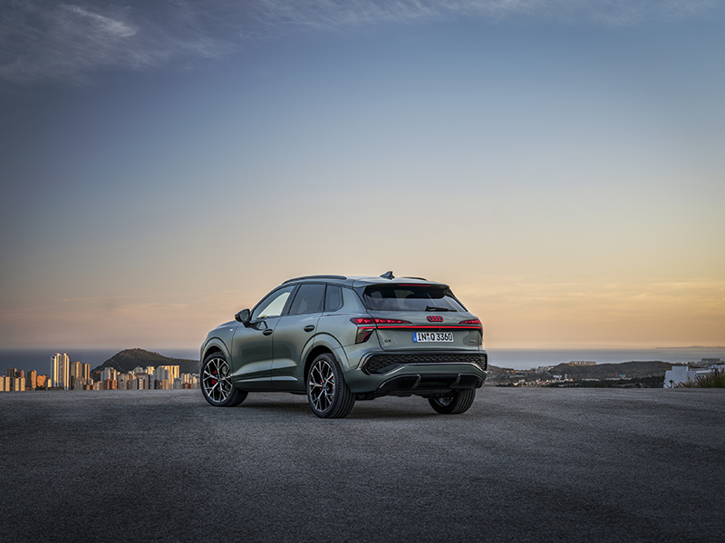 Audi Q3 vert sauge 3 copie