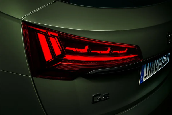 Audi Q5 6