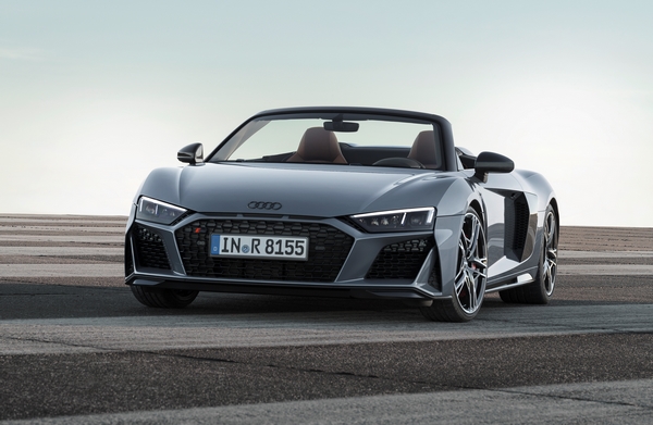 Audi R8 Coupe 9