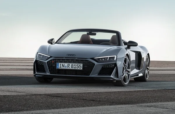 Audi R8 Coupe 9