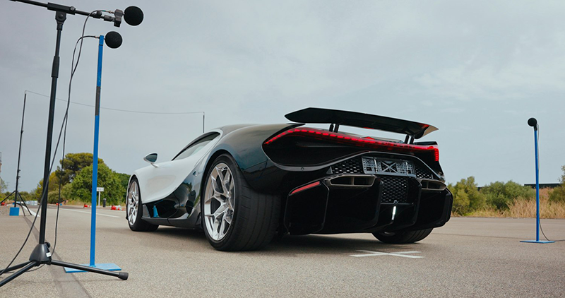 01 2608 BUGATTI Tourbillon BTS test acoustique avec micro