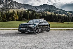 ABT Audi Q8 intr