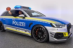 ABT RS4 R police Tune it Safe cov