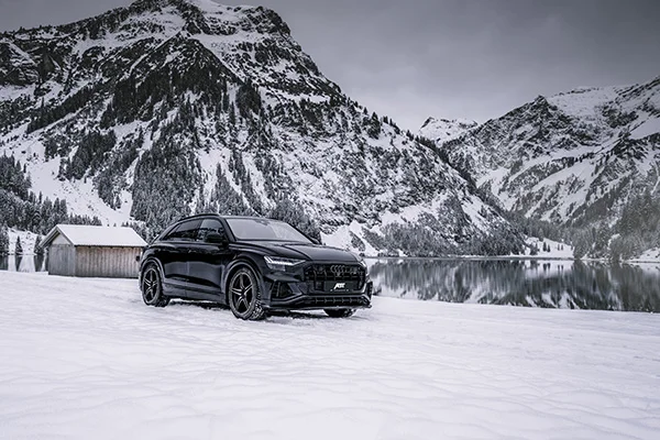 ABT SQ8 black FR22 1