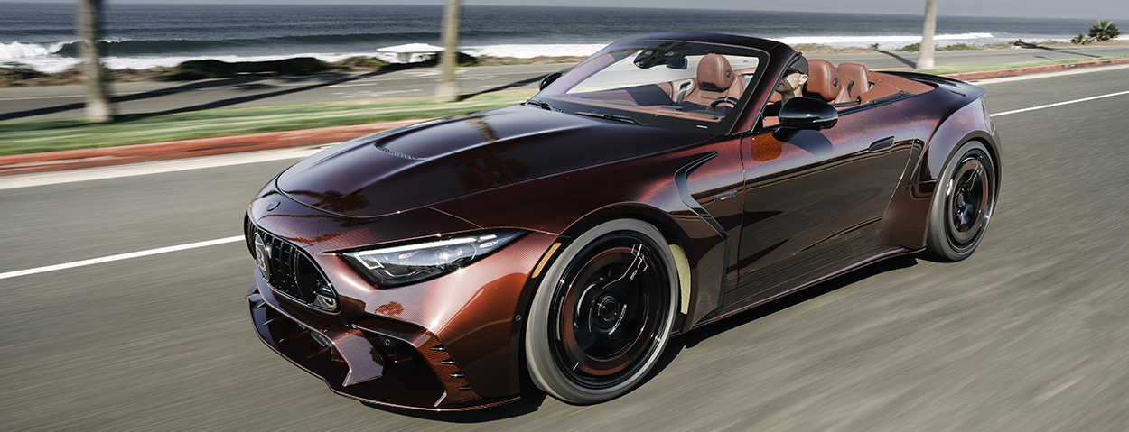 BRABUS ROCKET GTC DEEP RED Outdoor 10 intr