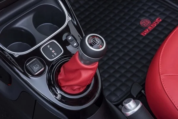 Brabus Ultima Shadow Edition 1 28 4
