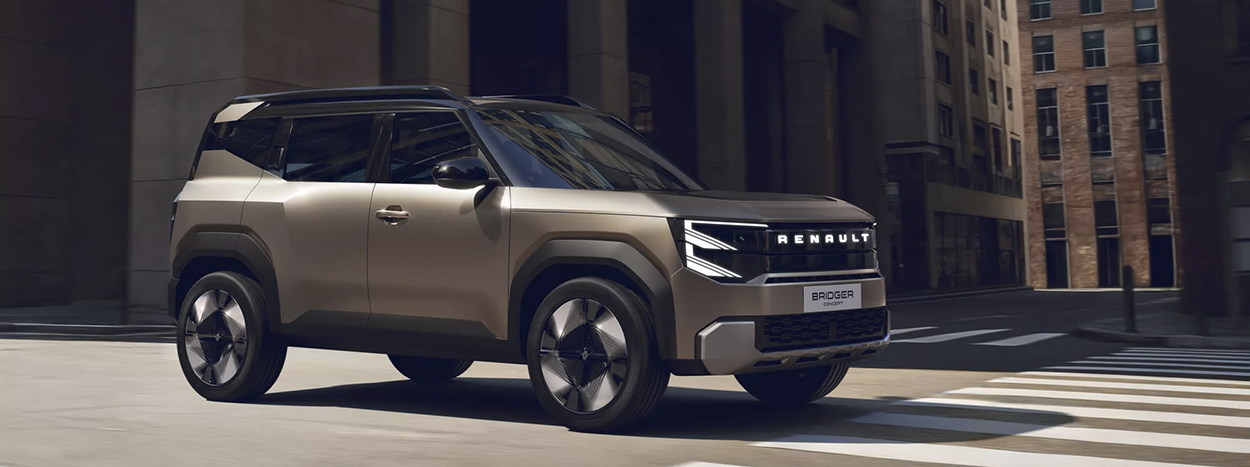 Show-car Renault Bridger Concept SUV segment B blanc et orange présentation plan stratégique futuREady 2030. intr