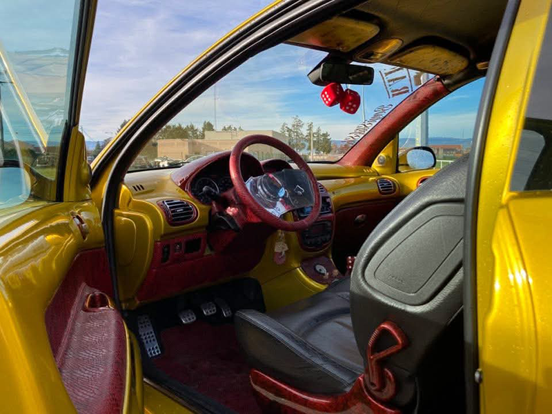 Interieur de la 206 de Sissou